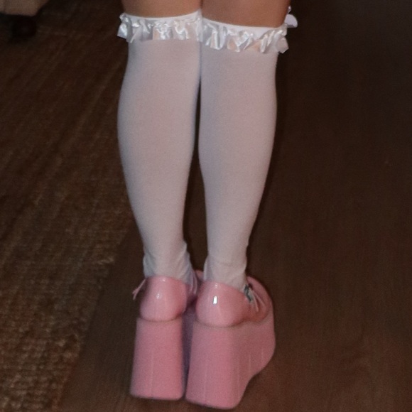 Demonia Pink Platform Mary Janes - Picture 9 of 9